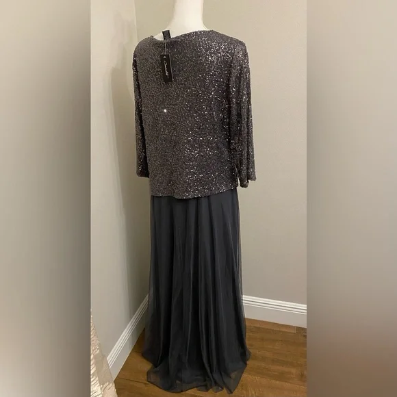 Sequin Top Dress - Picture 5 of 6